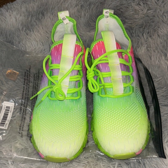 SHEIN Vibrant Green and Pink Gradient Sneakers 40 (9) - Picture 1 of 6